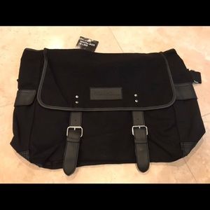 🆕Kenneth Cole Bag